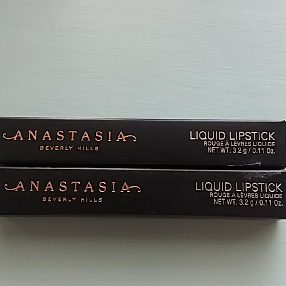 Makeup lipstick